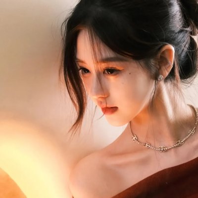 谁杀了她